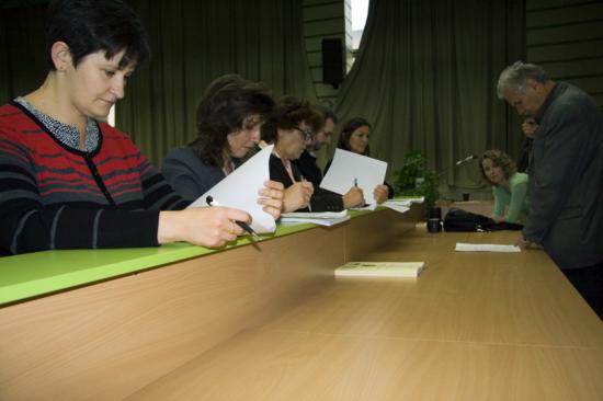 Odborná porota o pri záverečnom rozhodovaní nemala ľahké, úroveň prezentácií bola vyrovnaná. Odmeniť mohla len tucet najlepších.